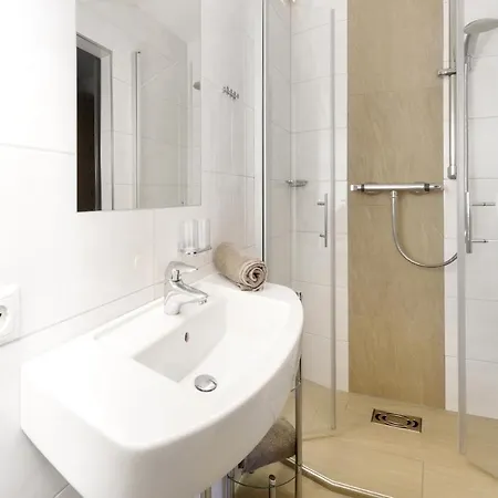 Apartment Haus Austria *